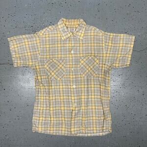 VTG 50s Yellow plaid short sleeve button up shirt with front pockets plaid